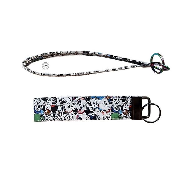Disney 101 Dalmatians Fabric key Fob, Custom Wristlet Key Fob, Wrist Keychain - Picture 4 of 5